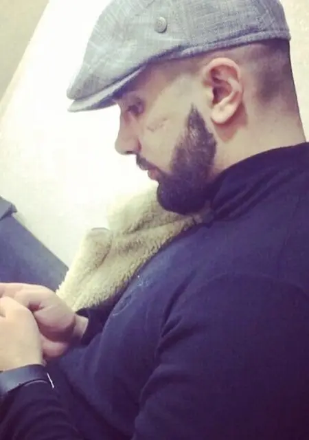 Я Андрей, 31, из Владикавказа, ищу знакомства без обязательств