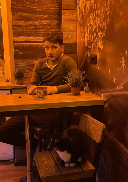 Я Роман, 37, из Апатитов, ищу знакомство для приятного времяпровождения