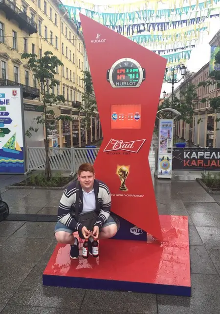 Я Олег, 28, знакомлюсь без обязательств в Пскове