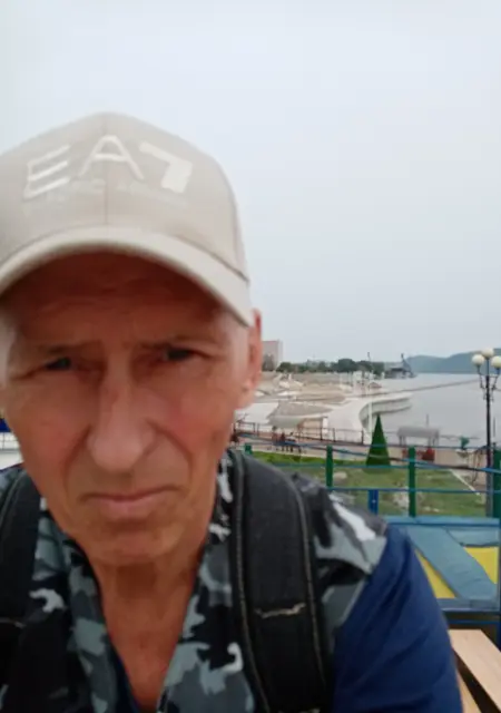 Я Михаил, 55, из Комсомольска-на-Амуре, ищу знакомства без обязательств