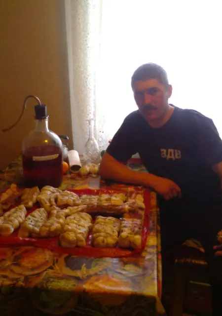 Я Роиан, 45, знакомлюсь на одну ночь в Новокуйбышевске