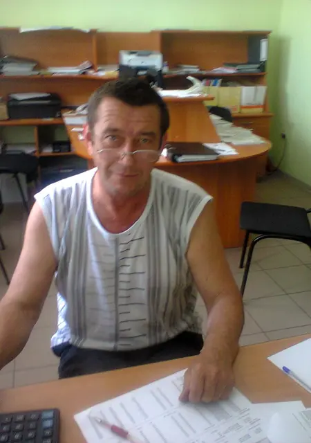 Владимир из Магнитогорска, ищу на сайте знакомства без обязательств