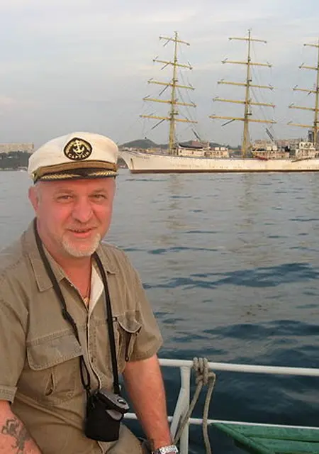 Владимир из Владивостока, мне 66, познакомлюсь на одну ночь