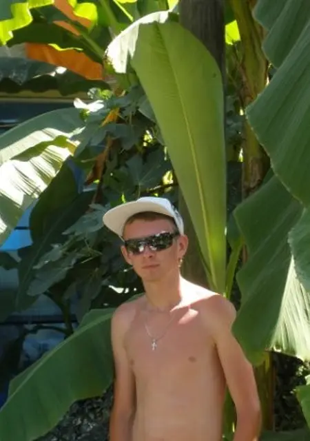 Макс из Туапсе, ищу на сайте дружбу