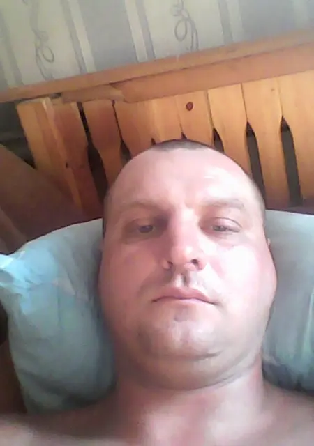 Сергей из Алдана, ищу на сайте знакомства на одну ночь