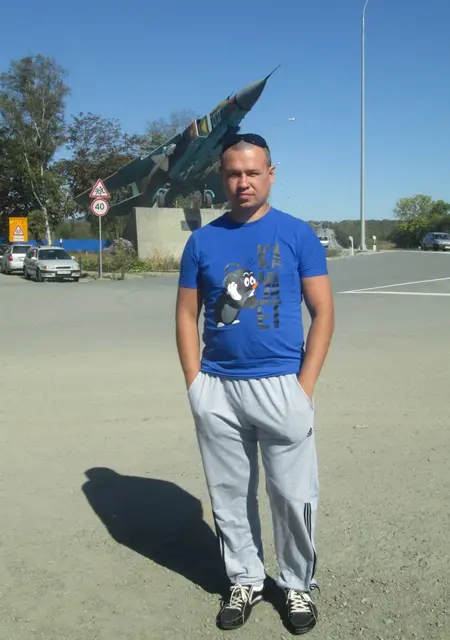 Виталя из Северска, мне 43, познакомлюсь для приятного времяпровождения