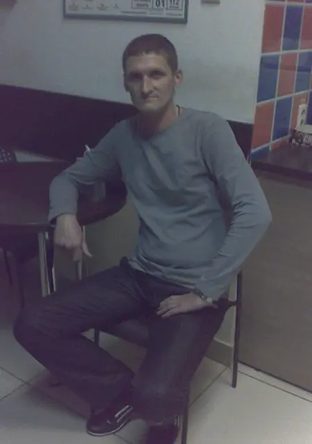 Maksim из Кирова, ищу на сайте знакомства на одну ночь