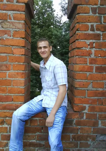 Я Anthony, 34, из Орла, ищу знакомства на одну ночь