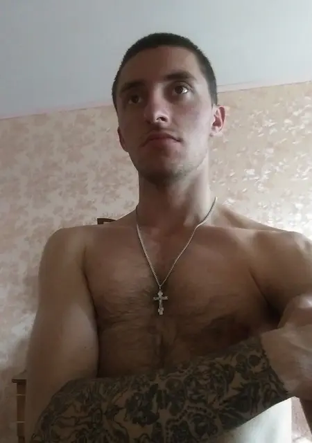 Дмитрий из Абакана, мне 32, познакомлюсь на одну ночь