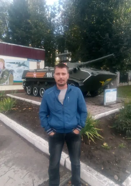 Александр из Краснодара, ищу на сайте знакомства на одну ночь