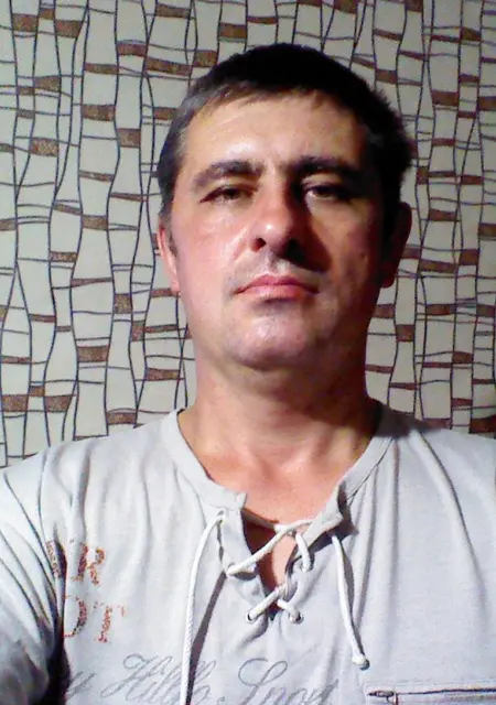 Я Дмитрий, 48, из Усть-Мая, ищу знакомство для постоянных отношений