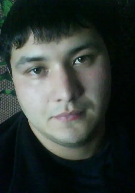 Я Антон, 40, знакомлюсь без обязательств в Абакане