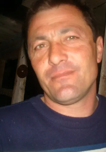 Я Семен, 51, знакомлюсь для приятного времяпровождения в Донецке