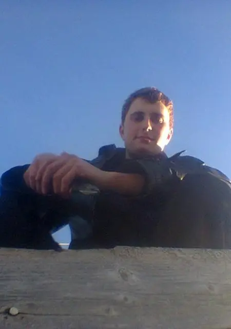 Я Олег, 34, из Старой Руссы, ищу знакомства без обязательств