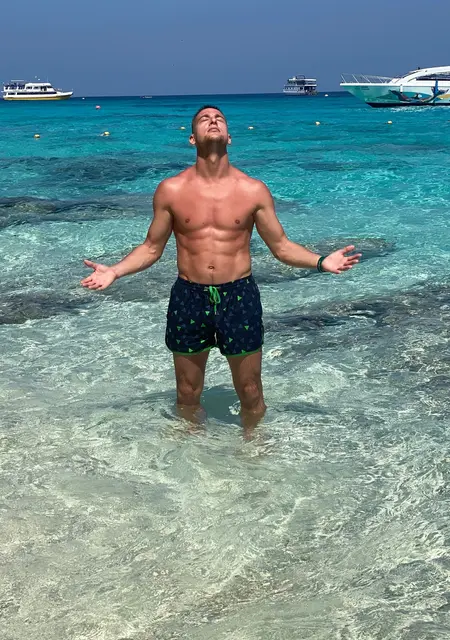 Я Платон, 36, из Кургана, ищу знакомства без обязательств