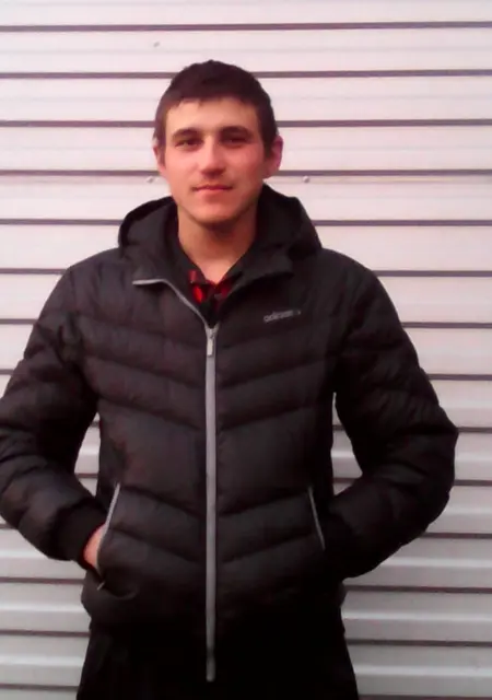 Жора из Ачинска, ищу на сайте знакомства на одну ночь