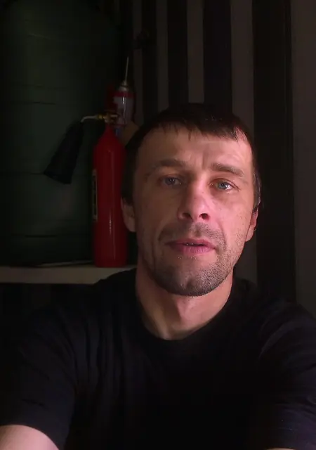 Сергей из Канска, мне 46, познакомлюсь на одну ночь