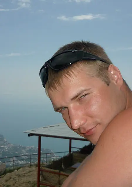 Я Александр, 41, знакомлюсь без обязательств в Подольске