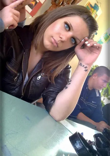 Лидия из Сокола, мне 19, познакомлюсь для общения