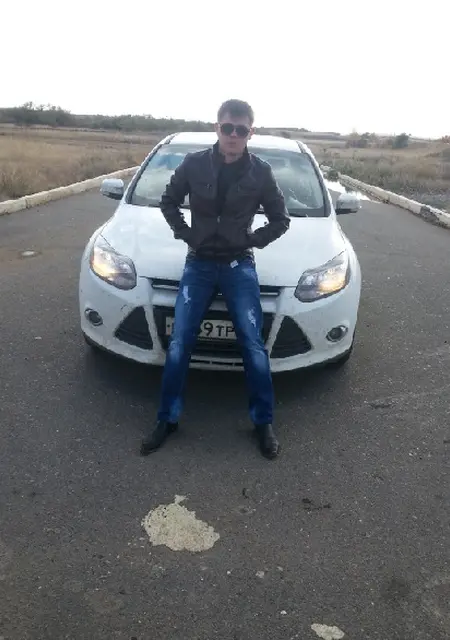 Я Роман, 40, из Орска, ищу знакомства без обязательств