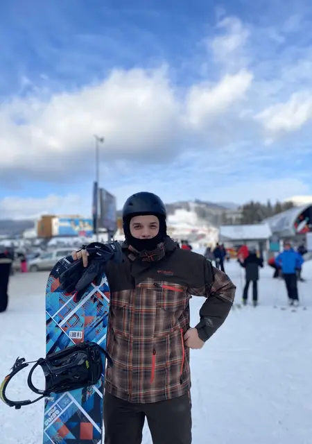 Ігор из Черкасс, мне 27, познакомлюсь для приятного времяпровождения