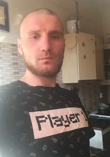 Николай из Комсомольска-на-Амуре, ищу на сайте знакомства на одну ночь