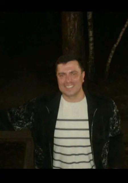 Vlad из Улан-Удэ, мне 44, познакомлюсь для постоянных отношений