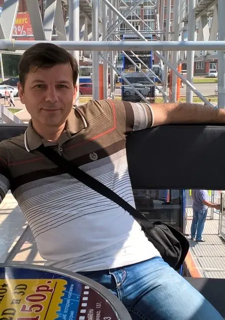 Я Вадим, 48, знакомлюсь на одну ночь в Новом Уренгое