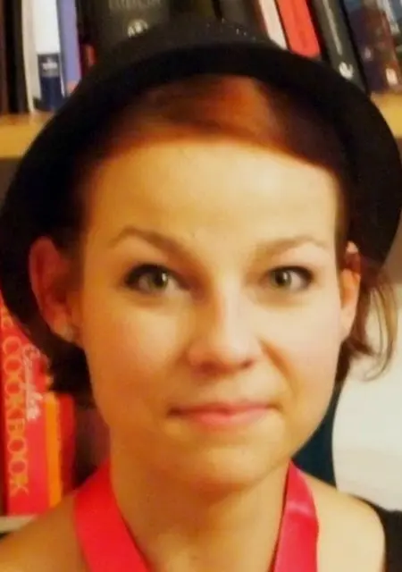 Я Елизавета, 24, из Подольска, ищу знакомство для постоянных отношений