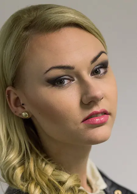 Карина из Ухты, мне 20, познакомлюсь без обязательств