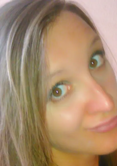 Евгения из Кстова, ищу на сайте постоянные отношения