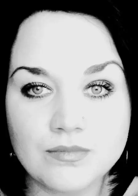 Я Ева, 25, из Обнинска, ищу знакомство для постоянных отношений