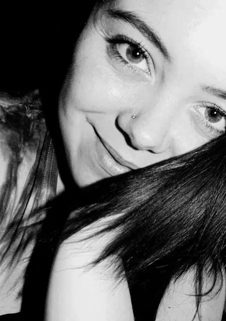 Вероника из Рощина, ищу на сайте общение