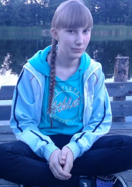 Я Сабина, 18, из Медвежьегорска, ищу знакомства без обязательств