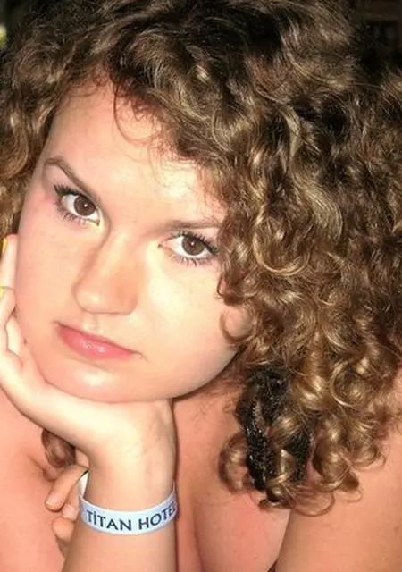 Стелла из Снежногорска, мне 23, познакомлюсь без обязательств