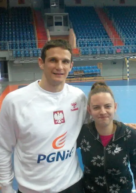 Александра из Олекминска, мне 22, познакомлюсь для общения