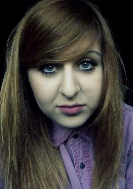 Я Галина, 22, из Кстова, ищу знакомства на одну ночь