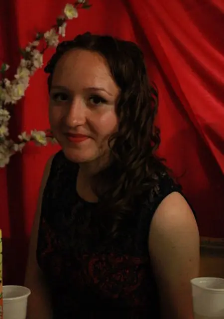 Я Диана, 30, знакомлюсь для постоянных отношений в Омске
