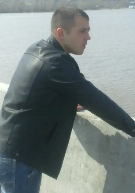 Александр из Сызрани, мне 37, познакомлюсь для дружбы