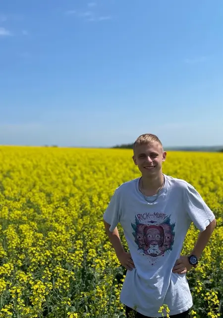 Я Данил, 21, из Новокузнецка, ищу знакомство для приятного времяпровождения