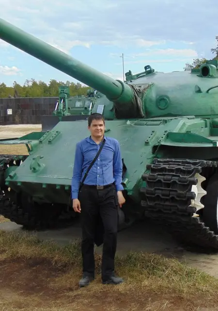 Стас из Когалыма, ищу на сайте знакомства на одну ночь