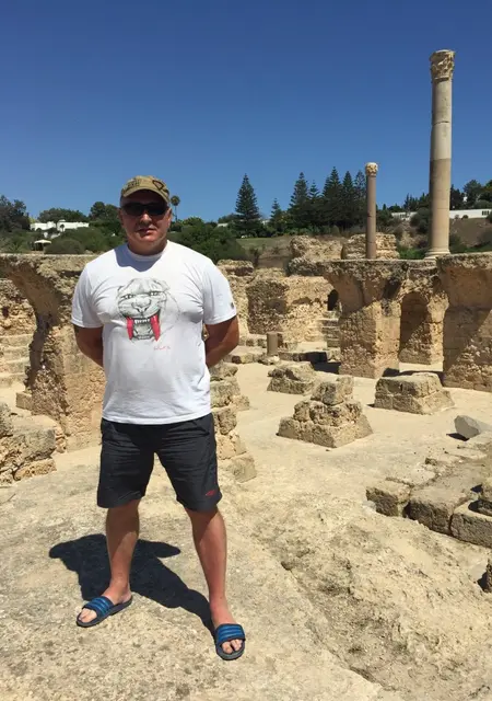 Я Виктор, 54, знакомлюсь без обязательств в Нижневартовске