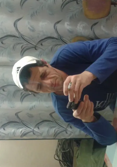 Алий из Майкопа, мне 45, познакомлюсь для дружбы