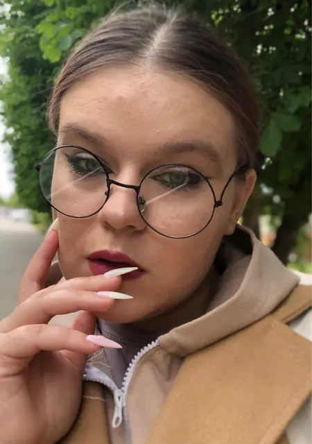 Я Диана, 19, знакомлюсь для открытые отношения в Воронеже