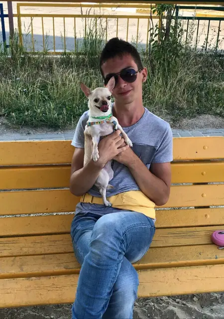 Я Andrew, 26, из Коврова, ищу знакомства на одну ночь