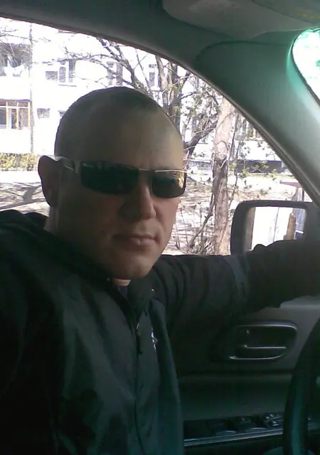 Vint из Волгограда, ищу на сайте знакомства на одну ночь