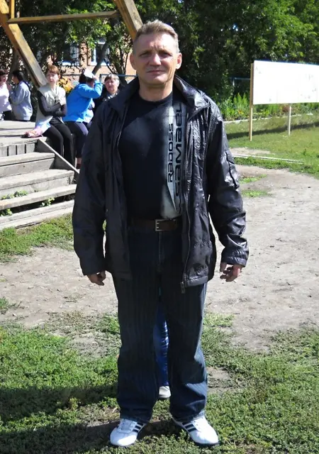 Я Strannik, 44, из Томска, ищу знакомство для постоянных отношений