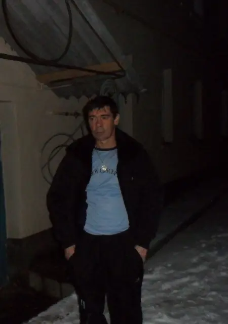 Я Тахир, 48, из Давлеканова, ищу знакомства без обязательств