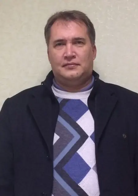 Владислав из Усинска, мне 48, познакомлюсь без обязательств