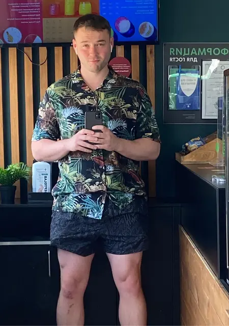 Я Алексей, 29, знакомлюсь без обязательств в Кирове